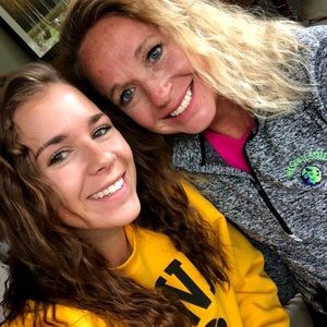 Meet your Posher, Leah